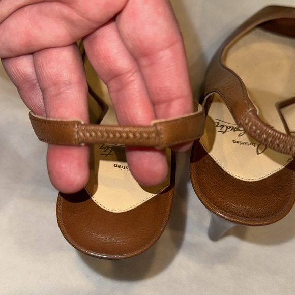 Cognac Christian Louboutin calf leather heels, size 36 (5.5/6 US) - Picture 12 of 13